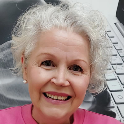 Portrait Andrea Riemer Nov. 2023